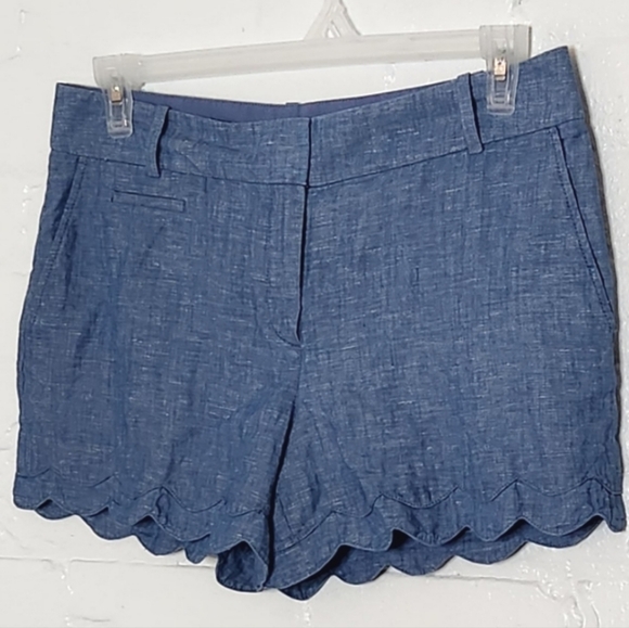 LOFT Pants - Ann Taylor LOFT "The Riviera" Scalloped Shorts